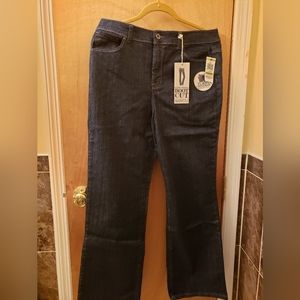 NEW Tummy Control bootleg jeans